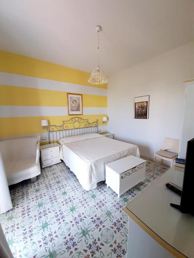 Hotel Residence Mendolita Lipari  Exterior photo