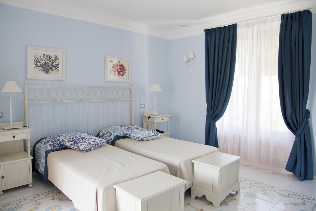 Hotel Residence Mendolita Lipari  Exterior photo
