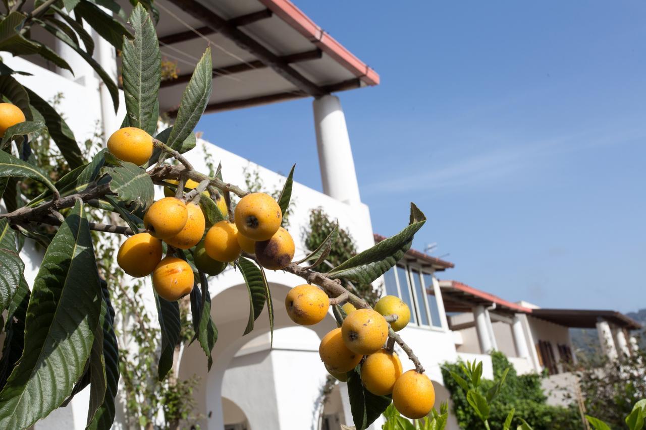 Hotel Residence Mendolita Lipari  Exterior photo
